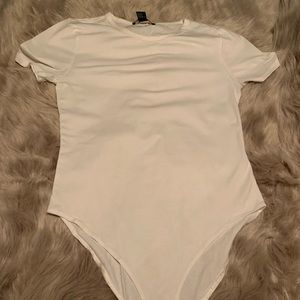 Plain white body Suit Forever 21 size medium